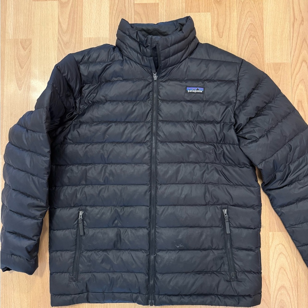 Patagonia Down Sweater Puffer Coat Boy’s XL/14 Black